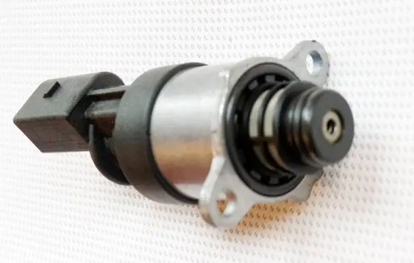 BMW 5 F10 F11 Fuel pressure sensor 0928400691 7797875
