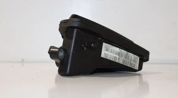 Mercedes-Benz E W211 Intake resonator A6421400087