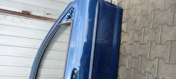 Chrysler Sebring (JS) Front door