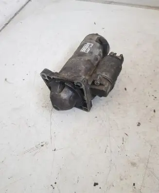 Opel Signum Starter motor 55352882