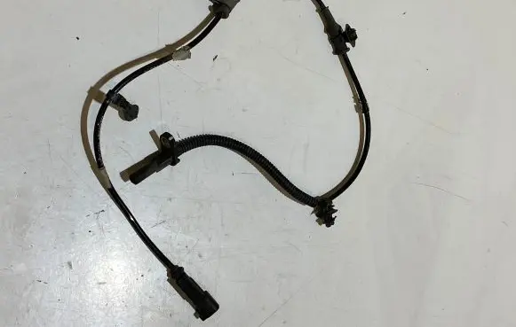 Ford Mustang VI ABS brake wheel speed sensor FR3C2C205