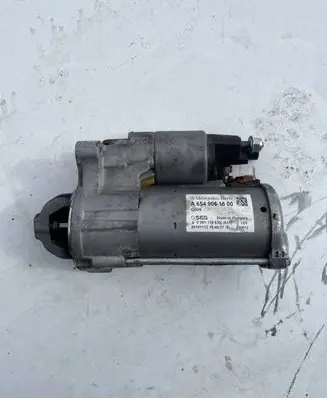 Mercedes-Benz E W213 Starter motor A6549061600 0001174630