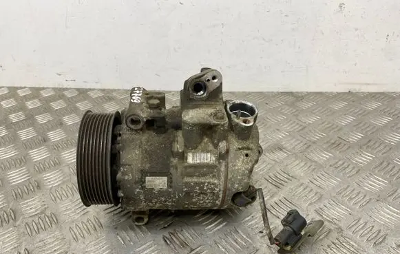 Land Rover Range Rover Sport L320 Air conditioning (A/C) compressor (pump) JPB000183