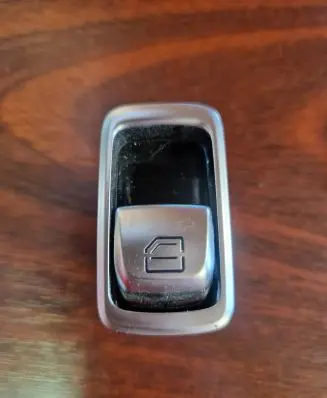Mercedes-Benz E AMG W213 Electric window control switch A2229050309