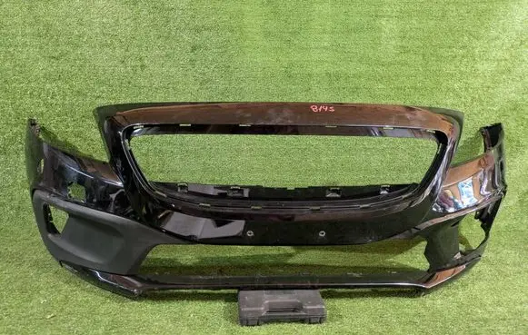 Volvo V40 Front bumper 