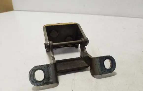 Volvo XC90 Tailgate/trunk/boot hinge 31371076