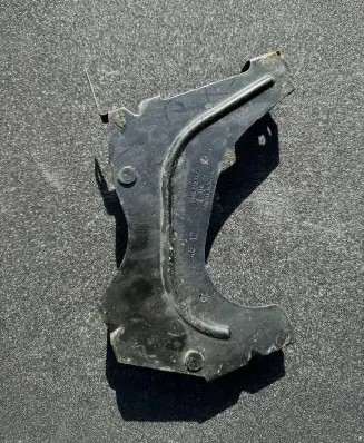 Renault Master III Tie down hook / loop 8200715100