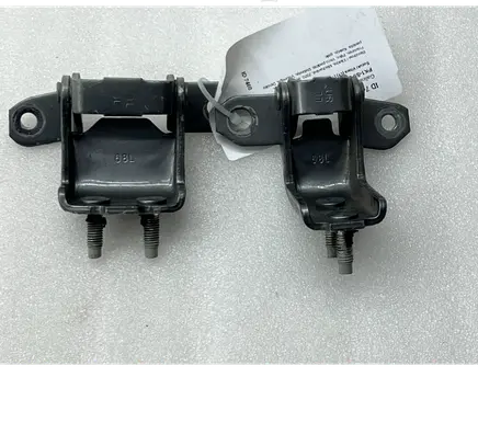 Suzuki Vitara (LY) Rear door hinge set 