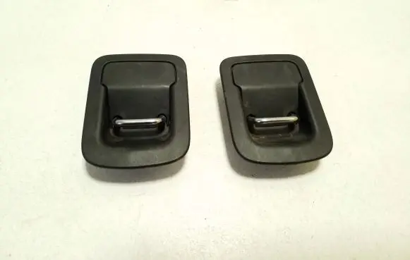 Ford S-MAX Tie down hook / loop 