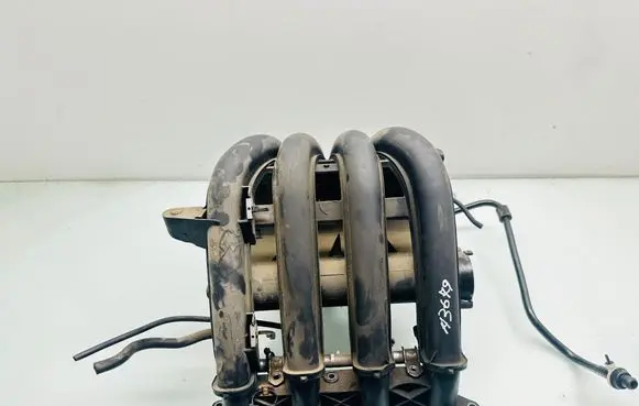 Mercedes-Benz B W245 Intake manifold