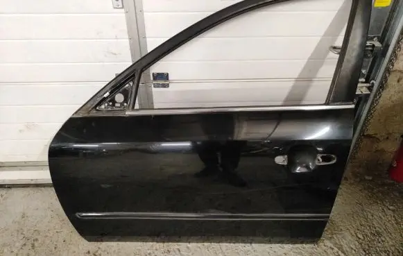Hyundai Sonata Front door