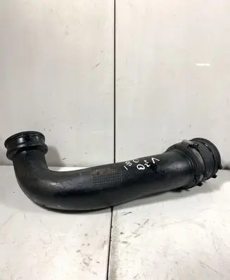 Volvo V70 Air intake duct part 6866526