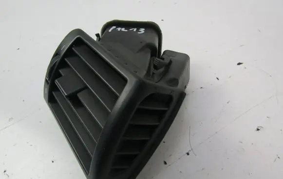 BMW 3 E46 Dash center air vent grill 