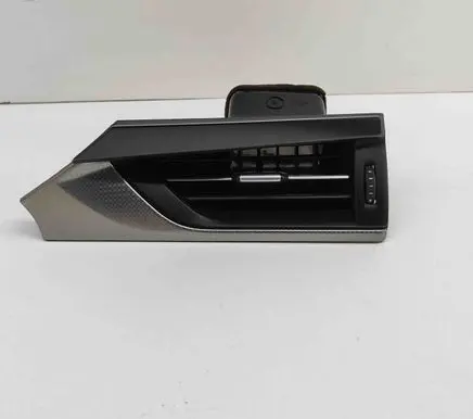 Toyota Avensis T270 Dashboard air vent grill cover trim 5565005170
