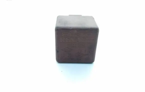 Renault Laguna I Other relay 7700810929