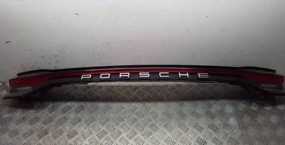 Porsche Macan (95B) Tailgate rear/tail lights 95B945307