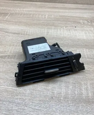 BMW 3 E90 E91 Dashboard side air vent grill/cover trim 9130466 144821