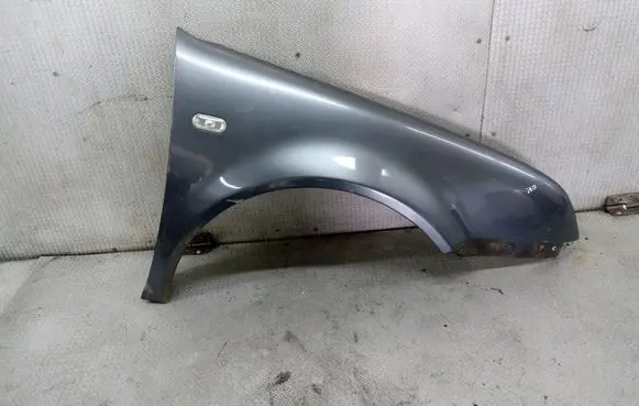 Volkswagen Jetta IV Fender