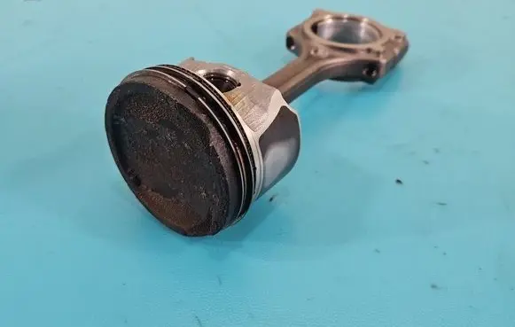 Dacia Sandero III Piston IMPRK1510707