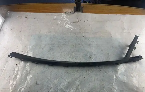 Ford Focus Front sill trim cover BM5120297