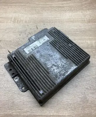 Renault Laguna I Engine control unit/module ECU 7700861024 S103750001E