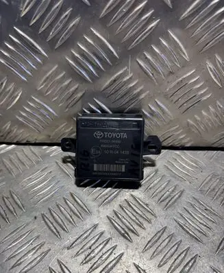 Toyota Avensis T270 Parking PDC control unit/module PW50105550