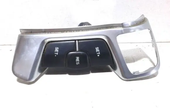 Ford Mondeo MK IV Steering wheel trim 