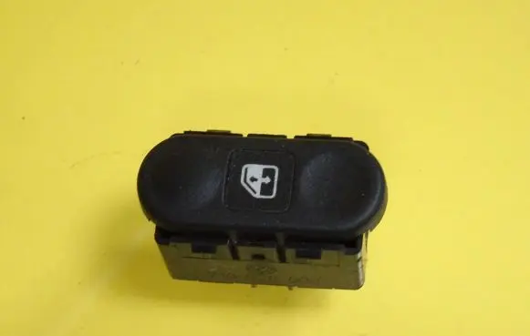 Lancia Kappa Electric window control switch 710928000