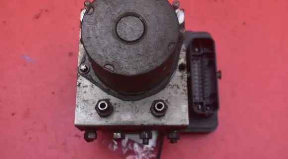 Toyota Auris E180 ABS Pump 44540-02520