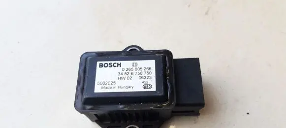 BMW 5 E60 E61 ESP acceleration yaw rate sensor 34526758750 0265005266