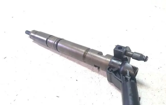 Audi A7 S7 4G Fuel injector 059130277CC