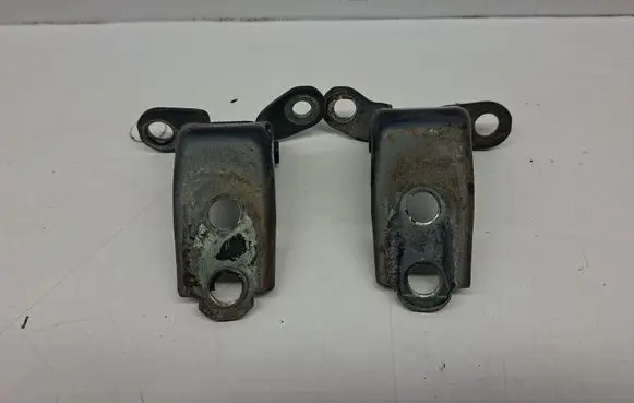 Front door hinge set