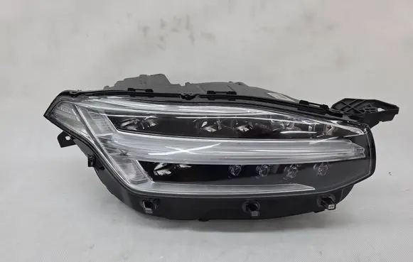 Volvo XC90 Headlight/headlamp 31656990 SP31656990