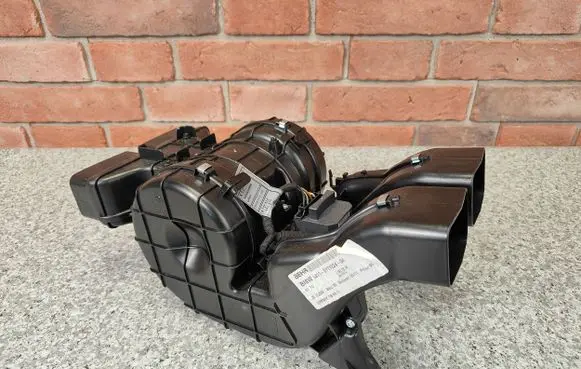 BMW X6 E71 Interior heater climate box assembly 9111024