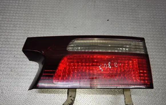 Toyota Previa (XR30, XR40) II Tailgate rear/tail lights