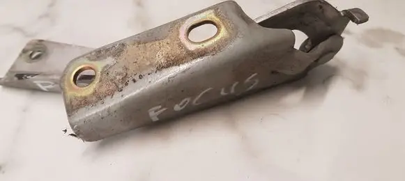Ford Focus Engine bonnet/hood hinges