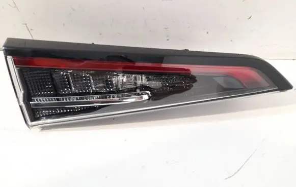 Suzuki Swace Rear/tail lights 12-640