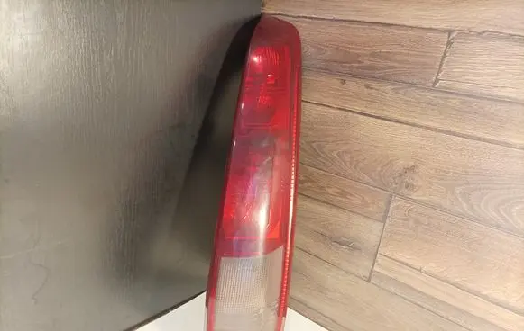 Nissan X-Trail T30 Rear/tail lights