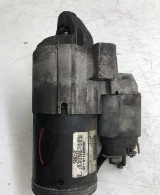 Peugeot 3008 I Starter motor MOT22471 670641
