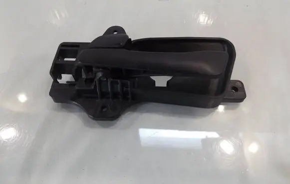 Hyundai i30 Front door interior handle