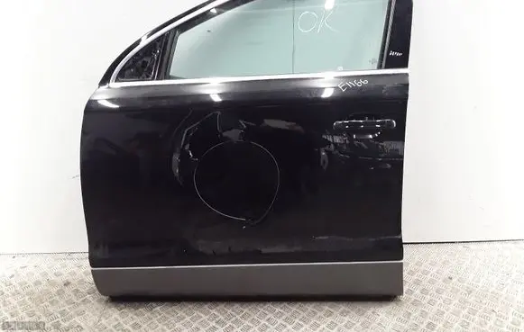 Audi Q7 4L Front door 