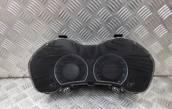 Toyota Auris 150 Speedometer (instrument cluster) 838000zn40