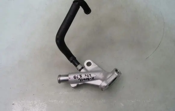 Nissan X-Trail T33 Engine coolant pipe/hose
