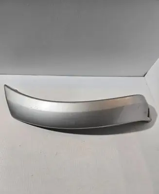 Opel Frontera B Rear arch trim 897135109
