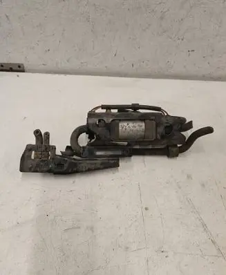 Skoda Yeti (5L) Fuel injection high pressure pump ZSB1S0 L22810G 5N0909