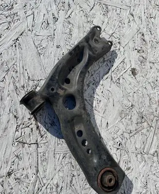 Audi A3 8Y Front lower control arm/wishbone