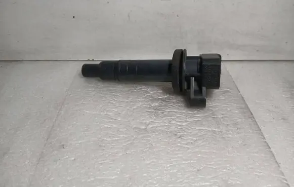 Toyota Corolla Verso E121 High voltage ignition coil 9008019019