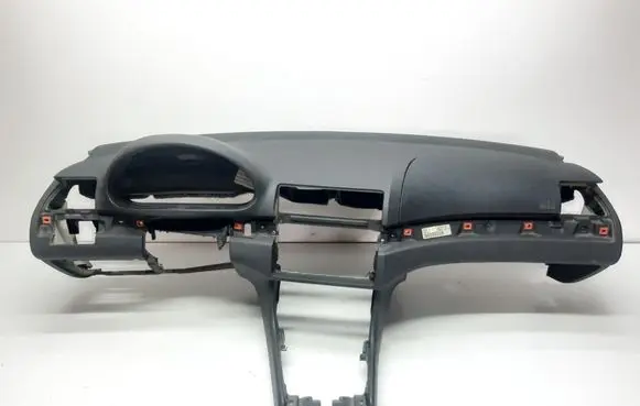BMW 3 E46 Dashboard 8222255 824584 5145824584