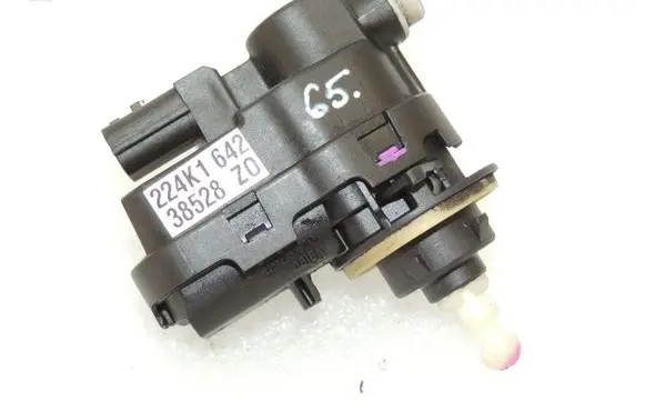 Suzuki SX4 Headlight level adjustment motor 3532079J10
