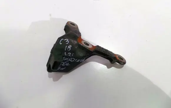 Citroen C3 Aircross Gearbox mounting bracket 9804255380